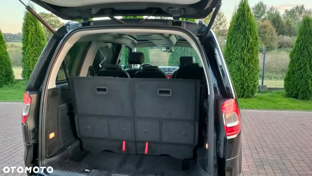 Ford Galaxy 2.0 TDCi Titanium - 10