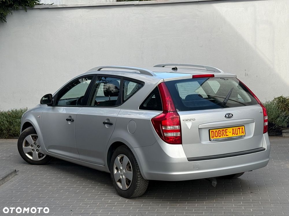 Kia Ceed Cee'd 1.4 Comfort + - 4