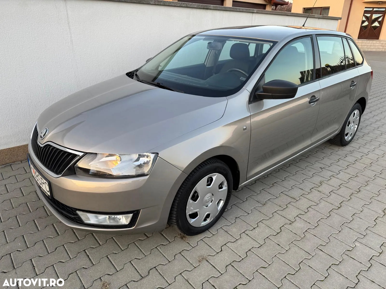 Skoda RAPID - 4