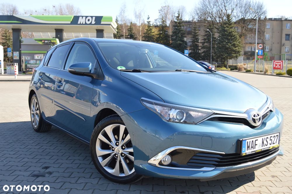 Toyota Auris 1.2 Turbo Executive - 9