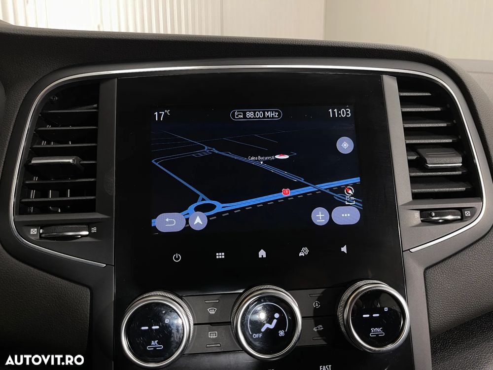 Renault Megane TCe EDC Zen - 13