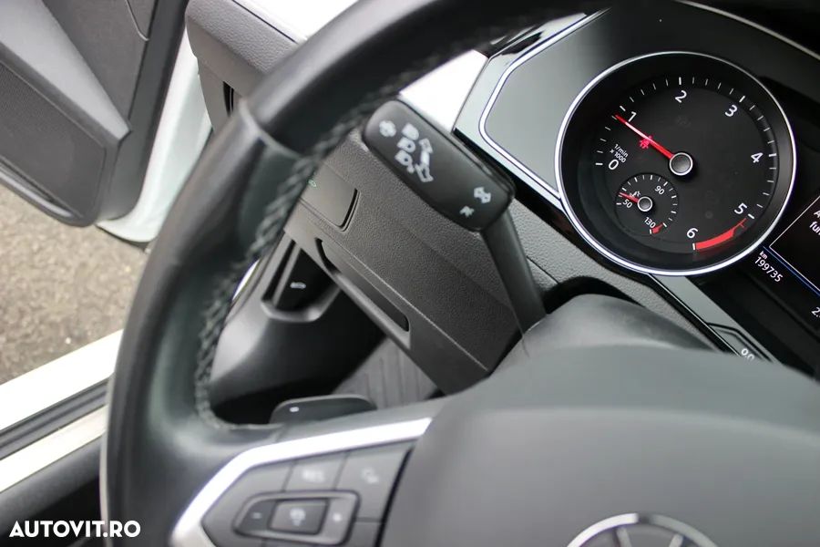 Volkswagen Passat Variant 2.0 TDI DSG (BlueMotion Technology) Highline - 21