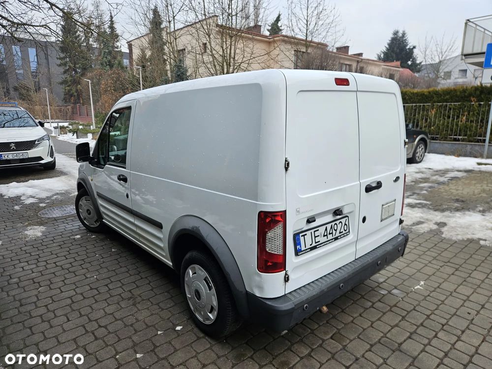 Ford Transit Connect - 8
