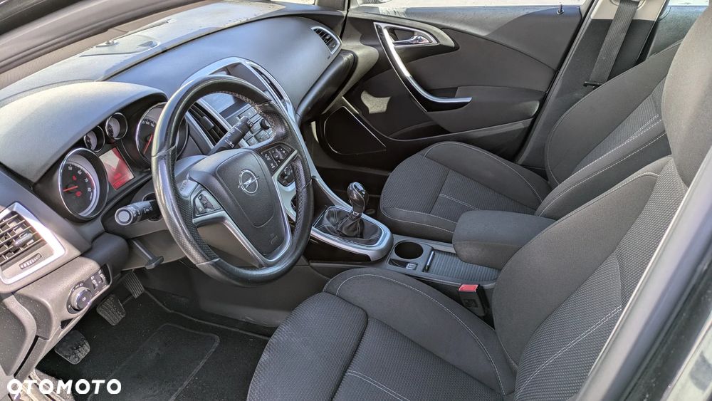 Opel Astra 1.4 Turbo Sport - 11