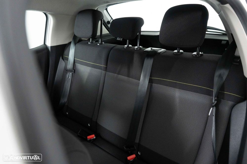 Citroën C3 1.2 PureTech C-Series - 11