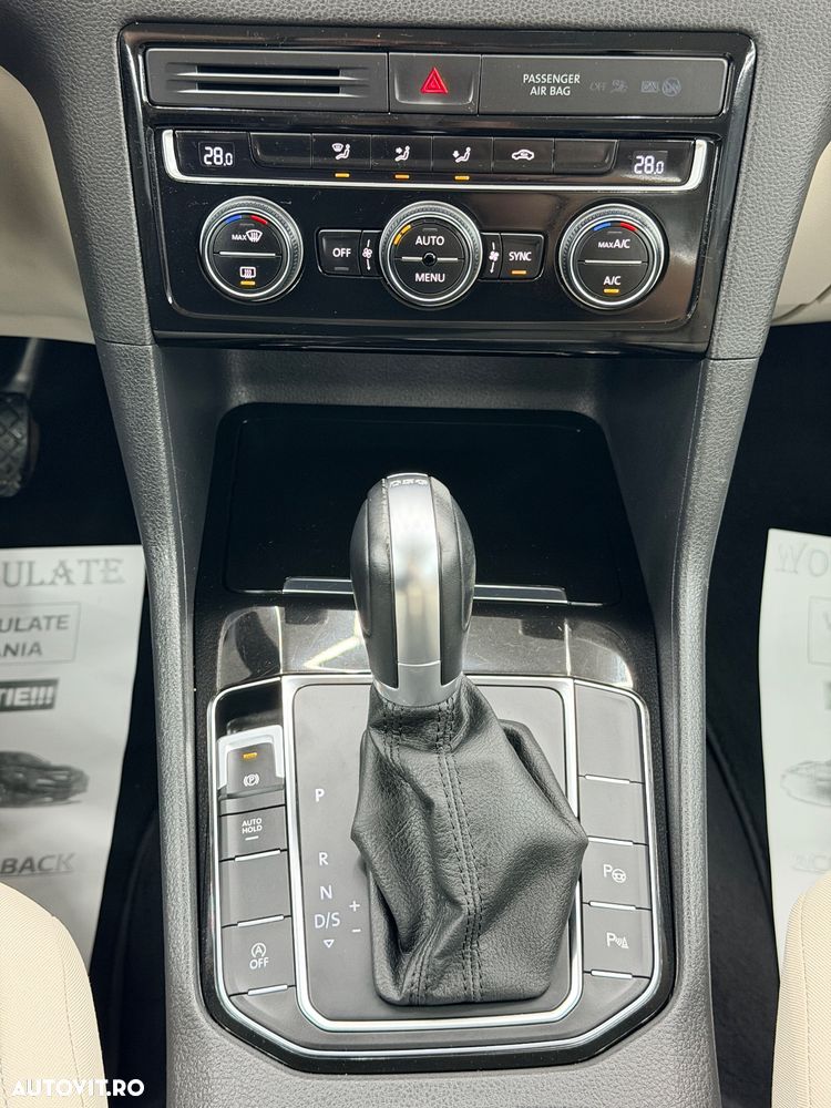 Volkswagen Golf Sportsvan 1.4 TSI (BlueMotion Technology) DSG Highline - 25