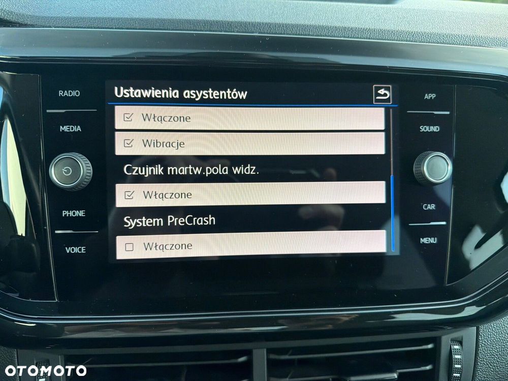 Volkswagen T-Cross - 28