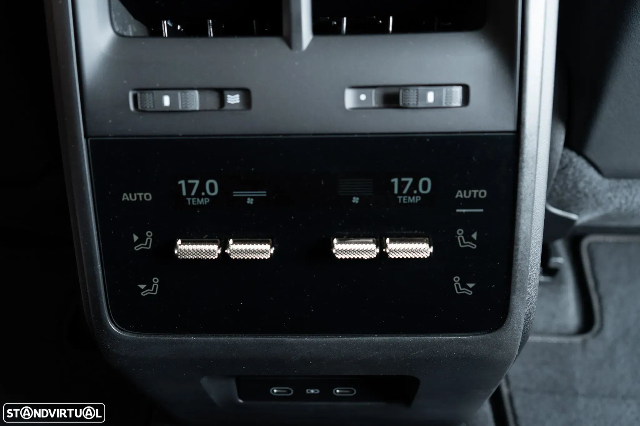 Porsche Macan Electric Turbo - 39