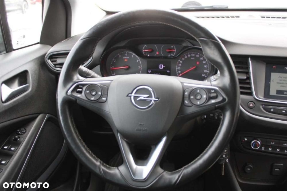 Opel Crossland - 30