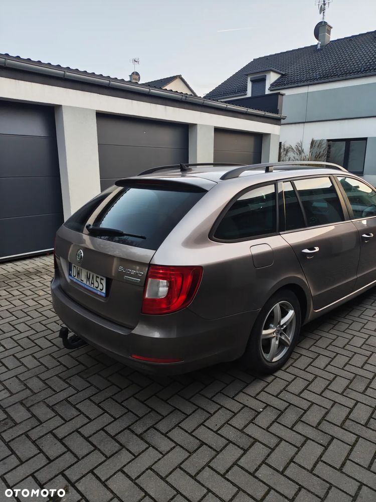 Skoda Superb 1.6 TDI Ambition Greenline - 15
