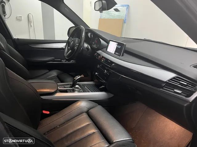 BMW X5 25 d sDrive Comfort 7L - 5