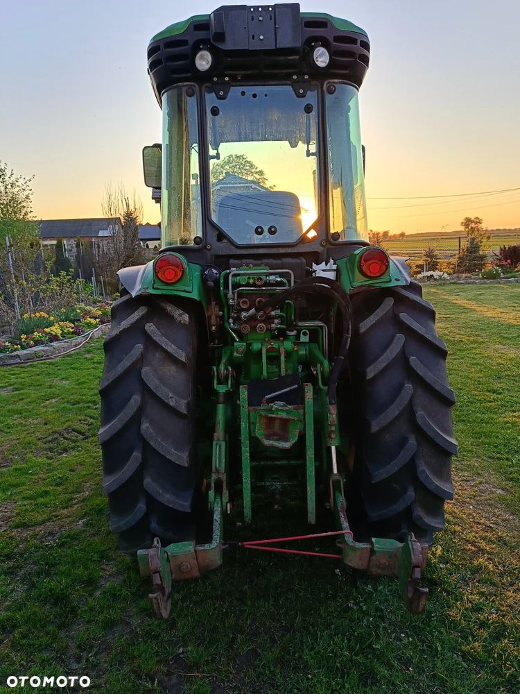 John Deere 5080GF - 4