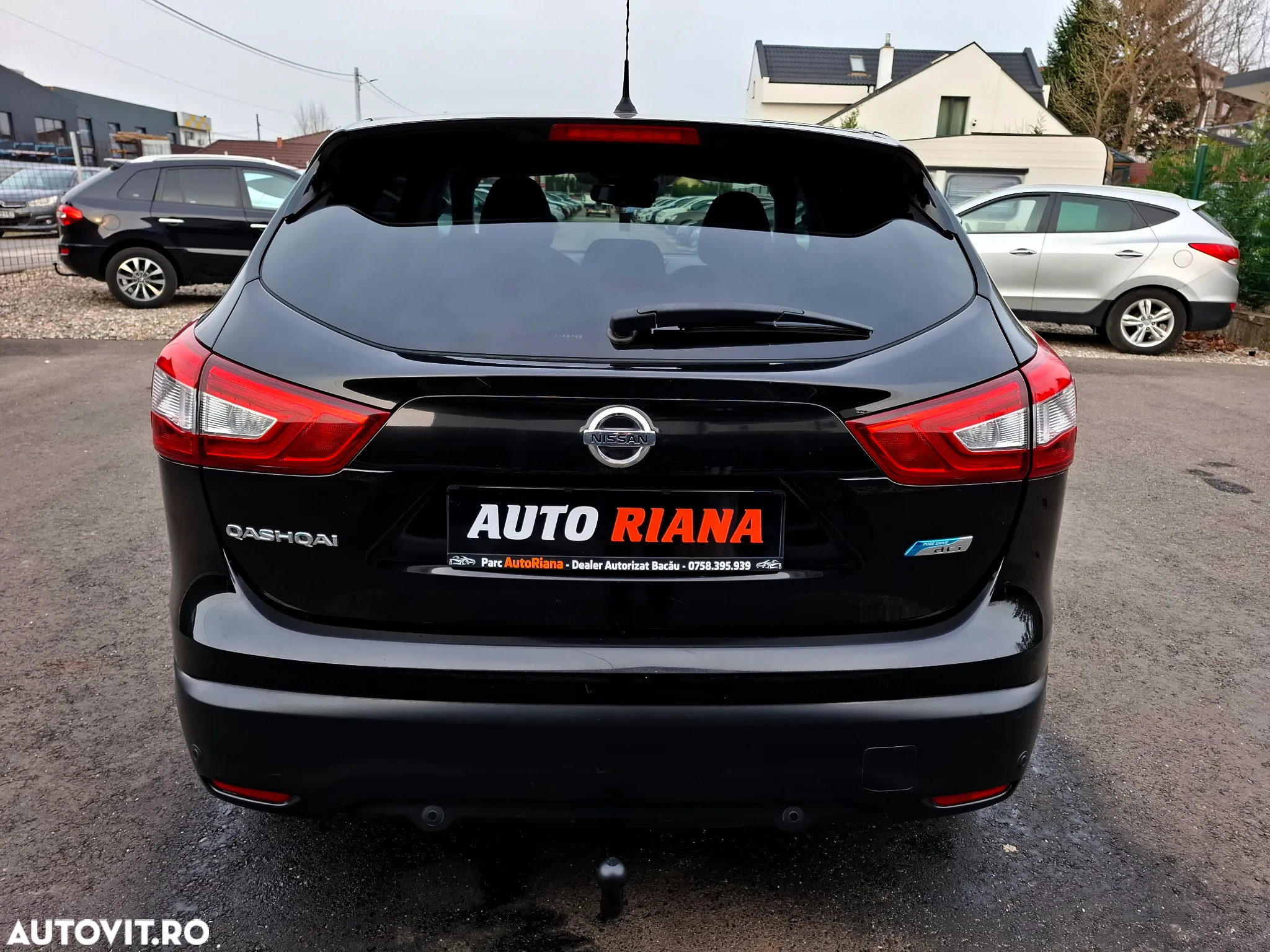 Nissan Qashqai 1.6 DCI N-Connecta - 13