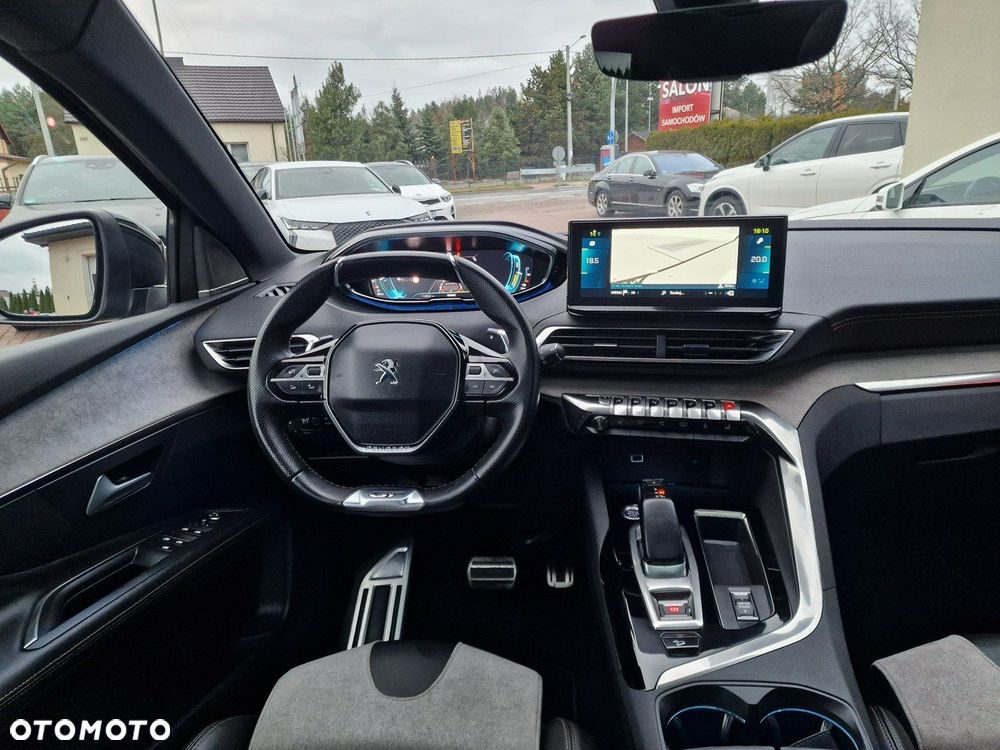 Peugeot 3008 1.6 PureTech HYbrid4 GT S&S EAT8 - 17