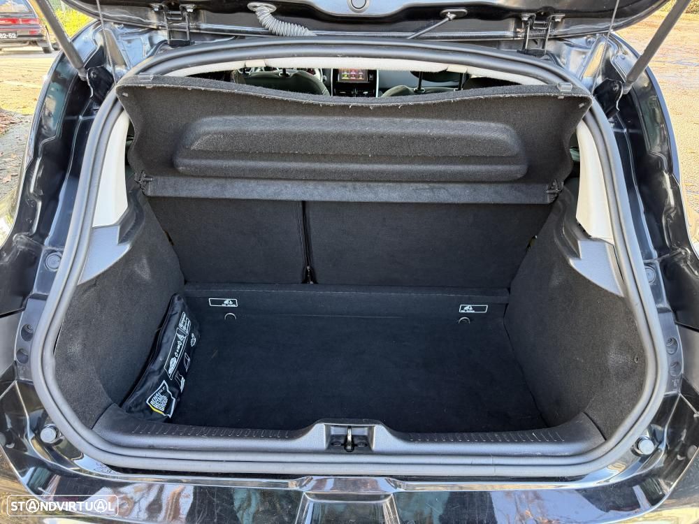 Renault Clio 0.9 TCe Limited Edition - 27