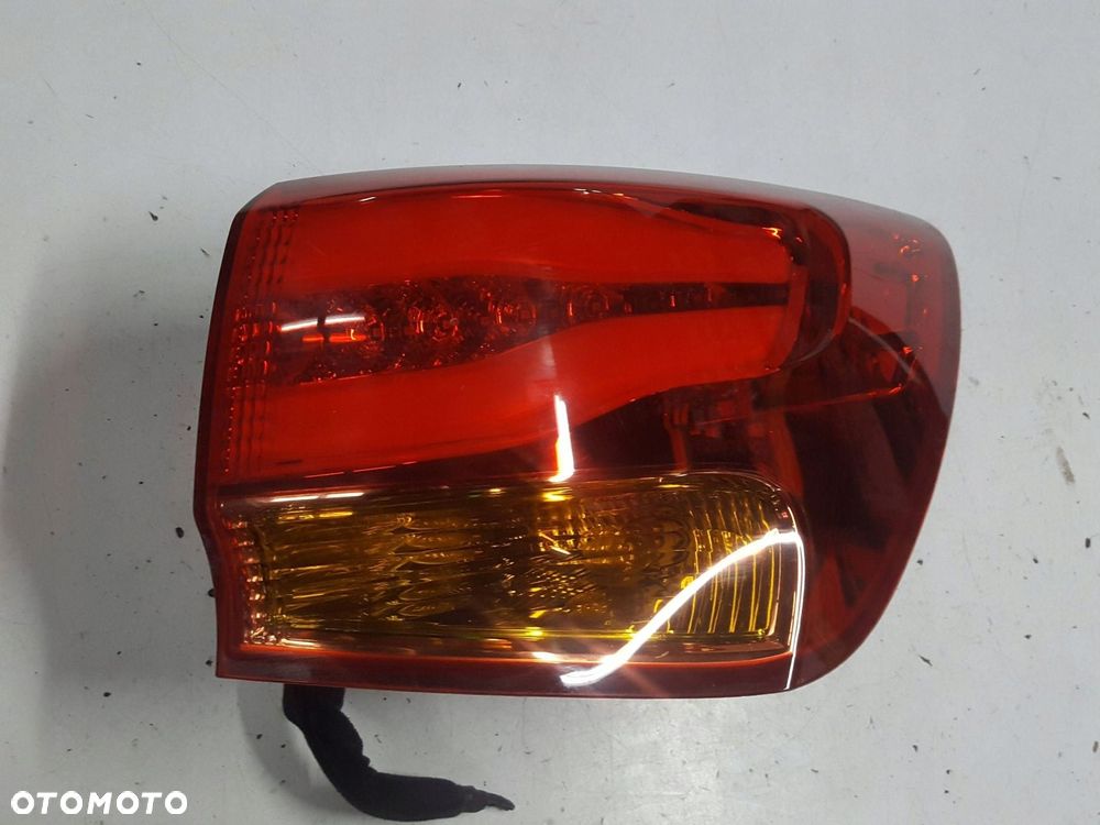 KIA CEED 2 II 12r- KOMBI LAMPA LED PRAWA TYŁ TYLNA - 1