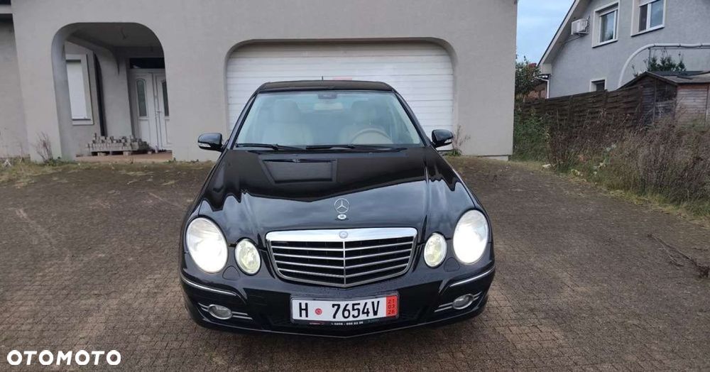 Mercedes-Benz Klasa E - 31