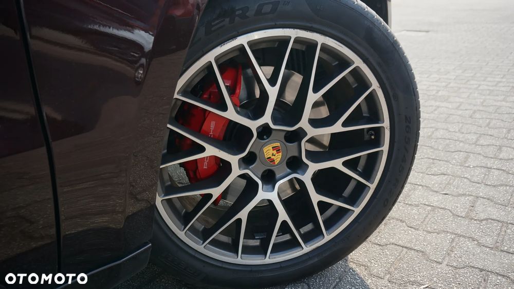 Porsche Macan - 16