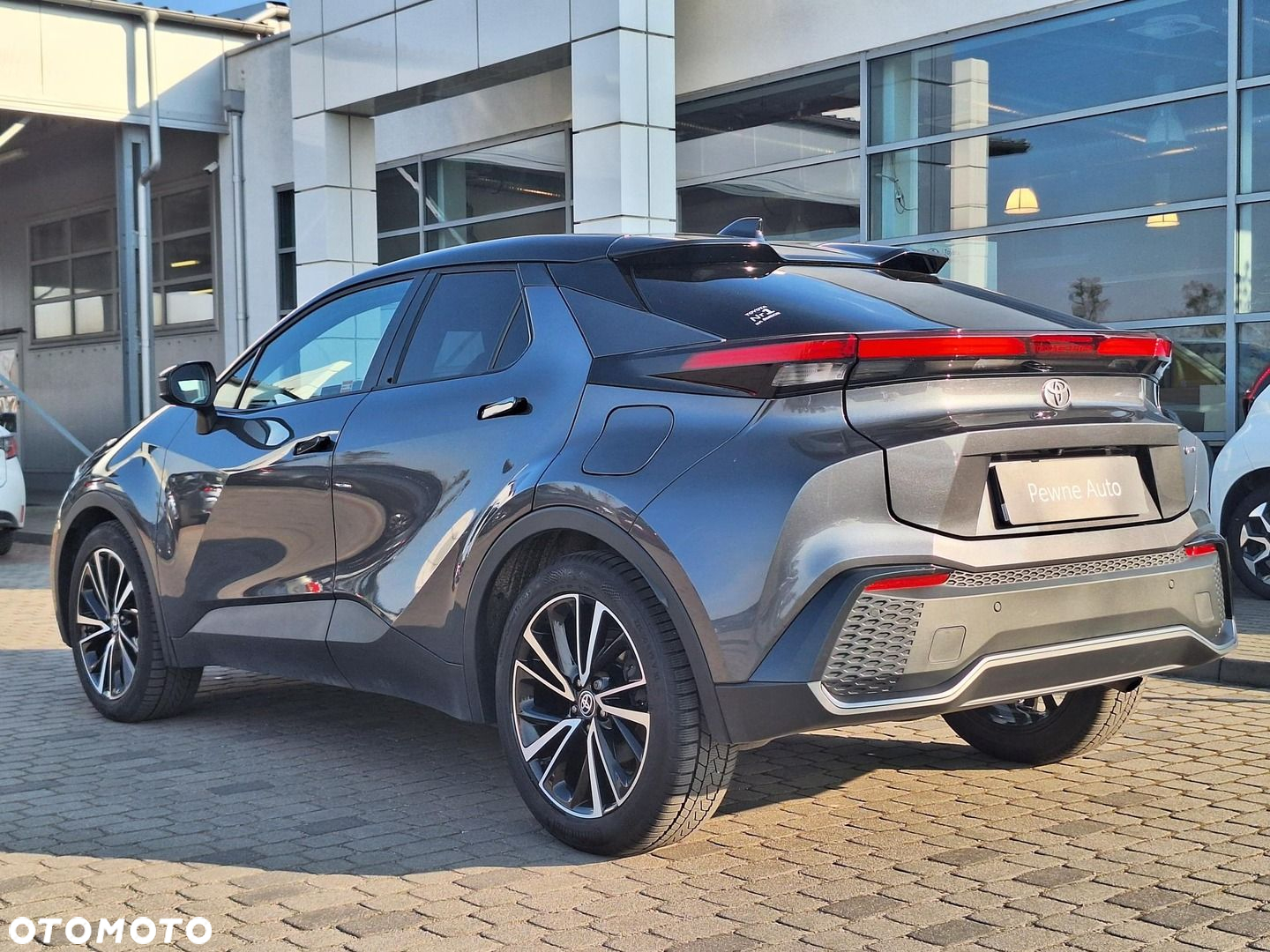 Toyota C-HR - 2