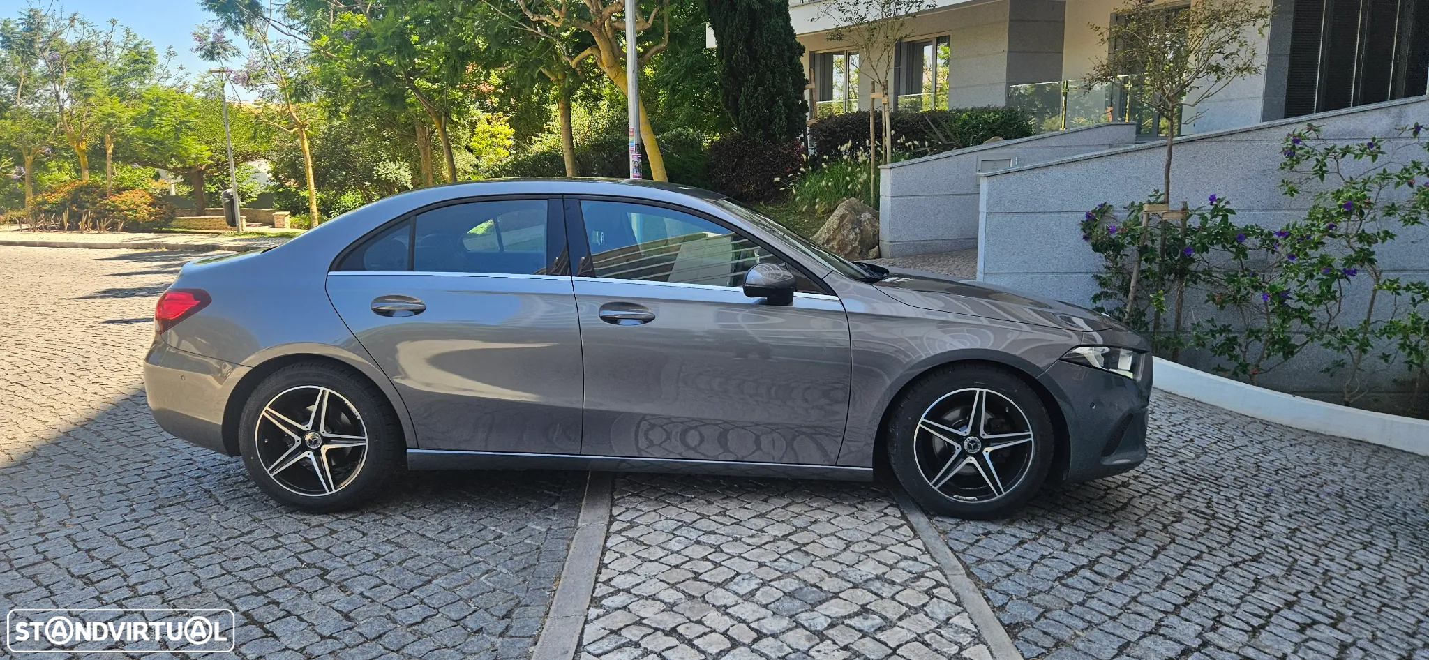 Mercedes-Benz A 180 Limousine d Style Aut. - 15