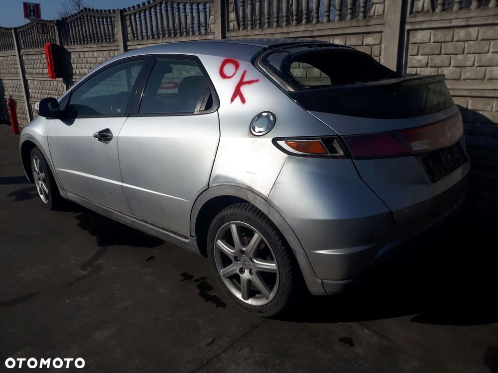 HONDA CIVIC VIII UFO 06-08 2.2 I-CTDI GAŁKA ZMIANY BIEGÓW - 12