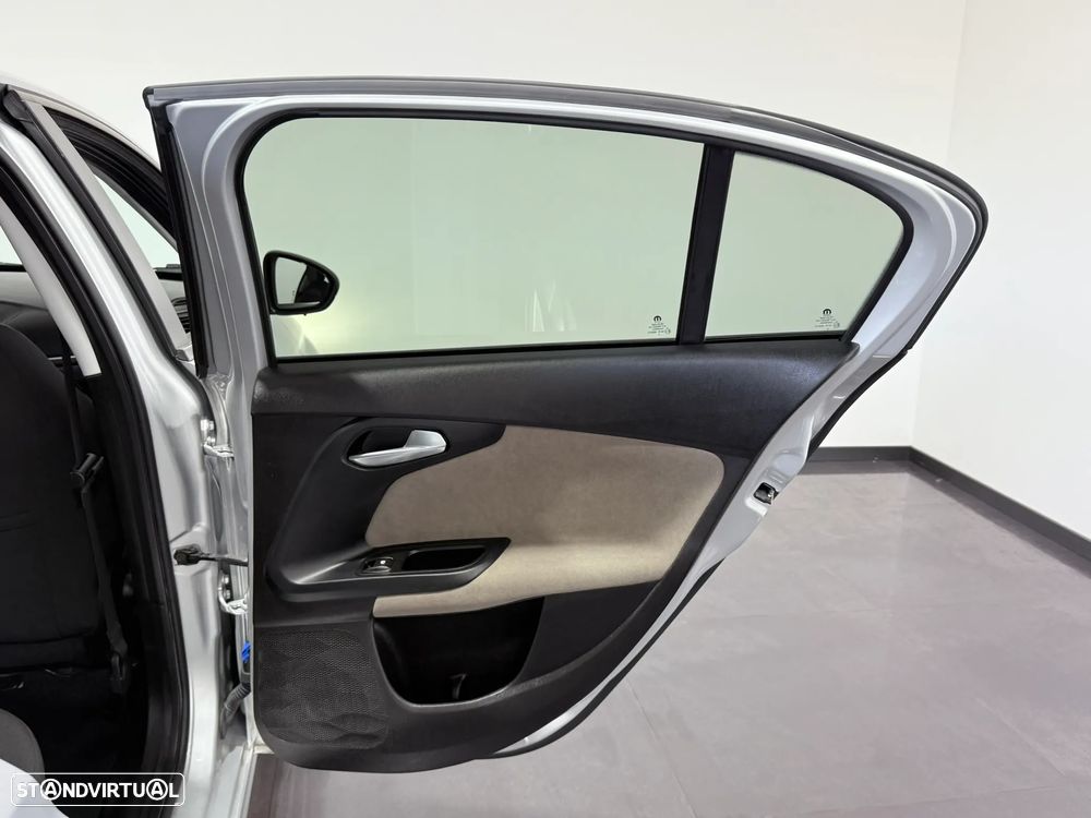 Fiat Tipo 1.3 M-Jet Lounge - 43