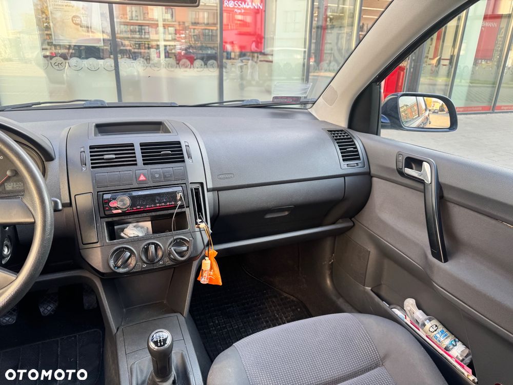 Volkswagen Polo 1.2 Trendline - 19