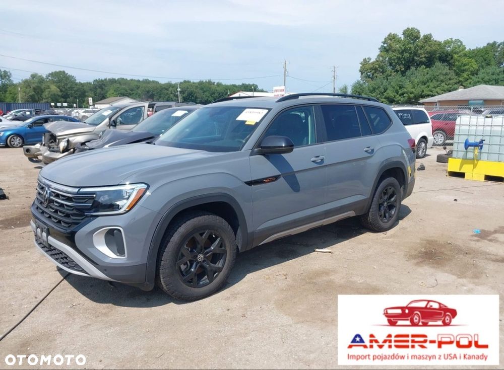 Volkswagen Atlas - 2