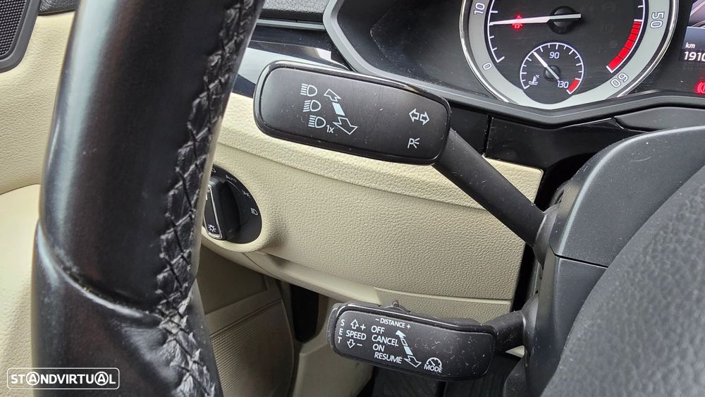 Skoda Superb Break 2.0 TDI Laurin&Klement DSG - 15