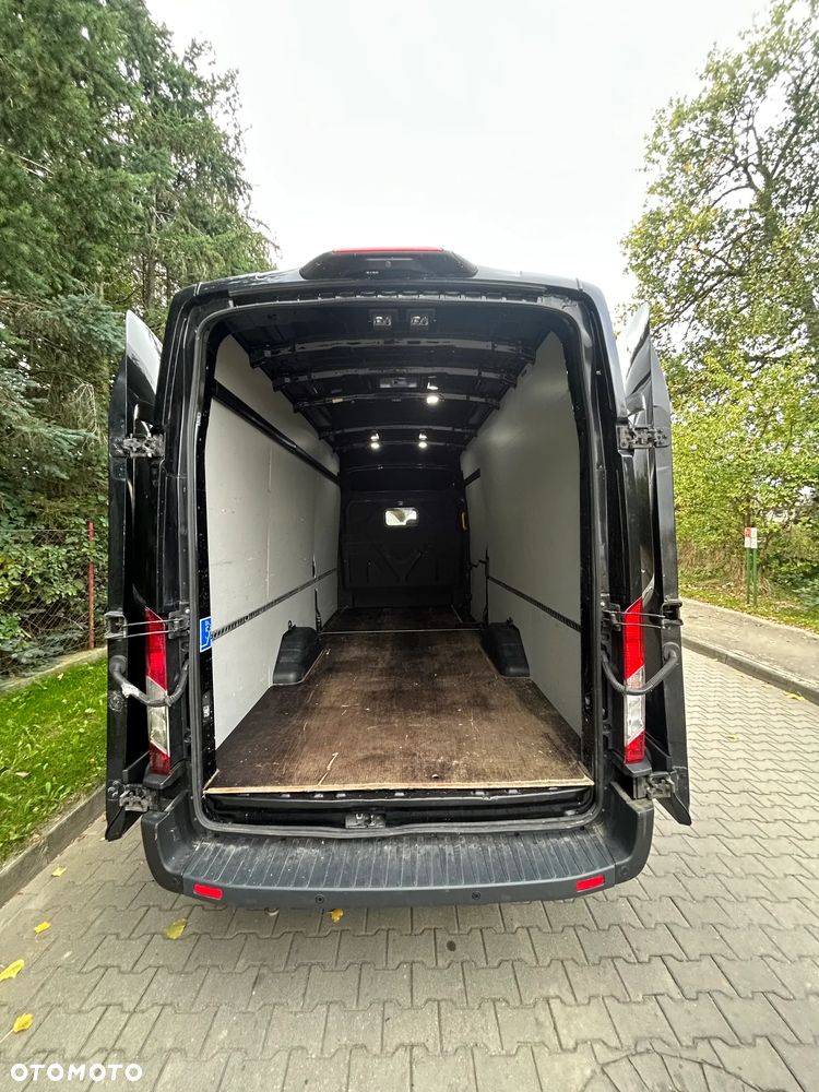 Ford Transit Maxi - 12