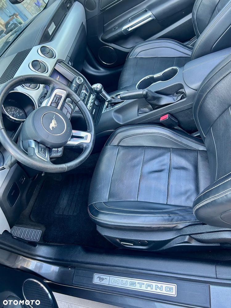 Ford Mustang Cabrio 2.3 Eco Boost - 9