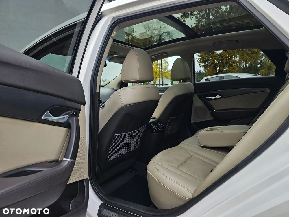 Hyundai i40 1.7 CRDi Premium - 10