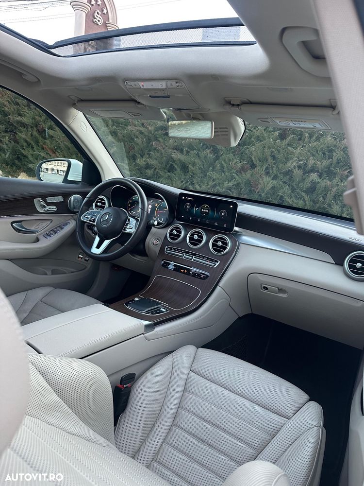 Mercedes-Benz GLC 220 d 4MATIC - 7