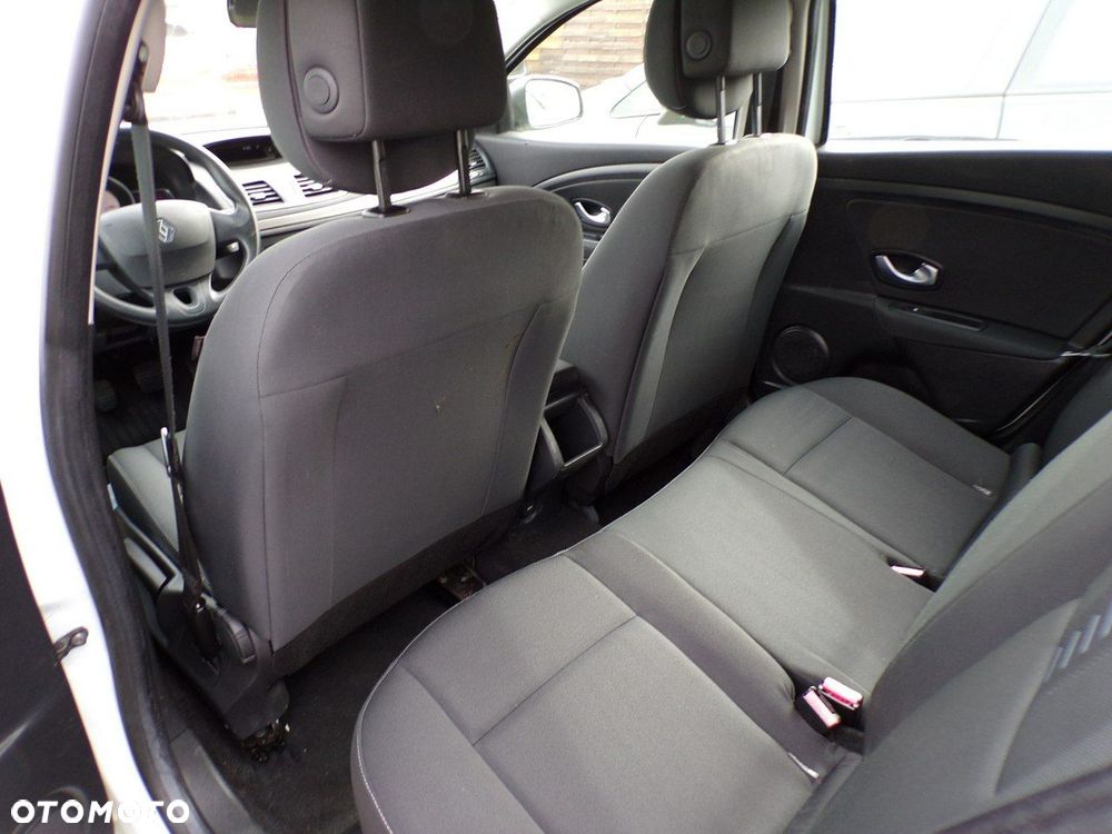 Renault Megane - 25