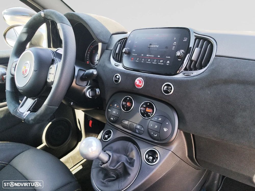 Abarth 695 1.4 T-Jet - 14
