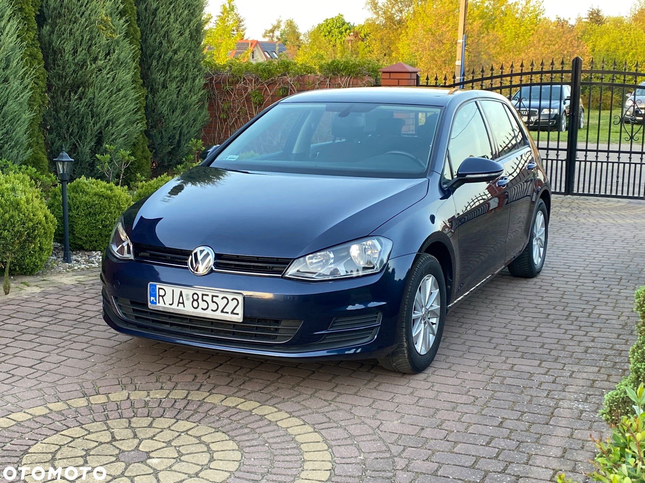 Volkswagen Golf - 6