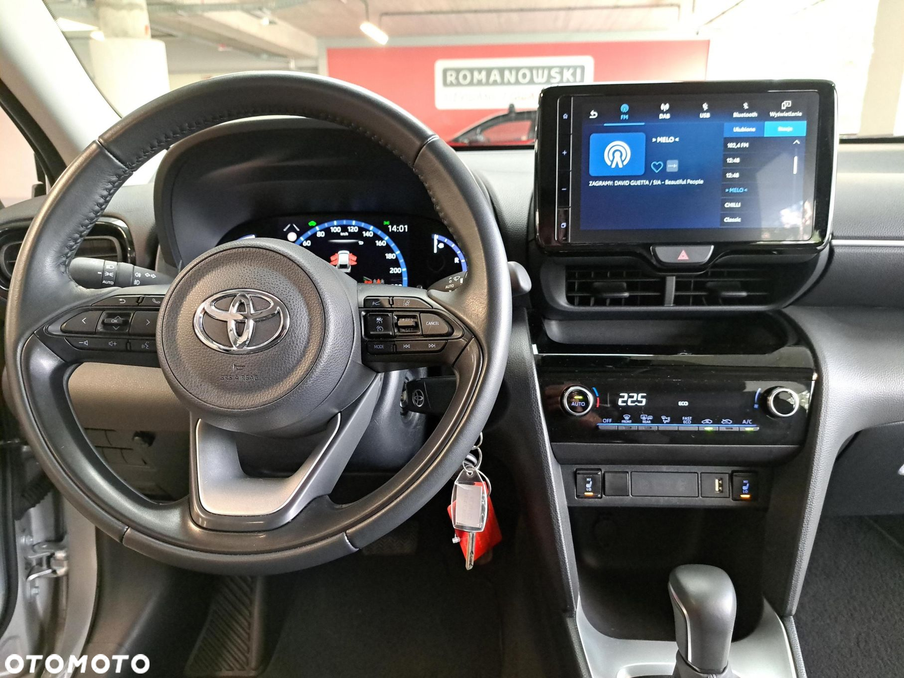 Toyota Yaris Cross - 18