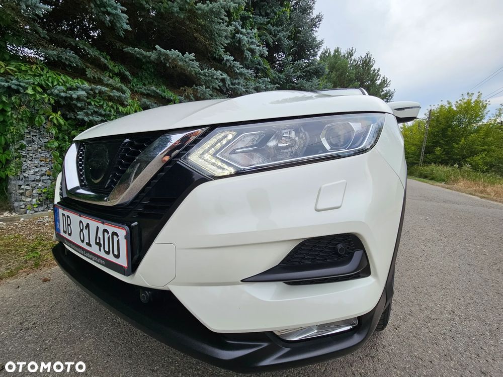 Nissan Qashqai 1.2 DIG-T N-Vision - 16
