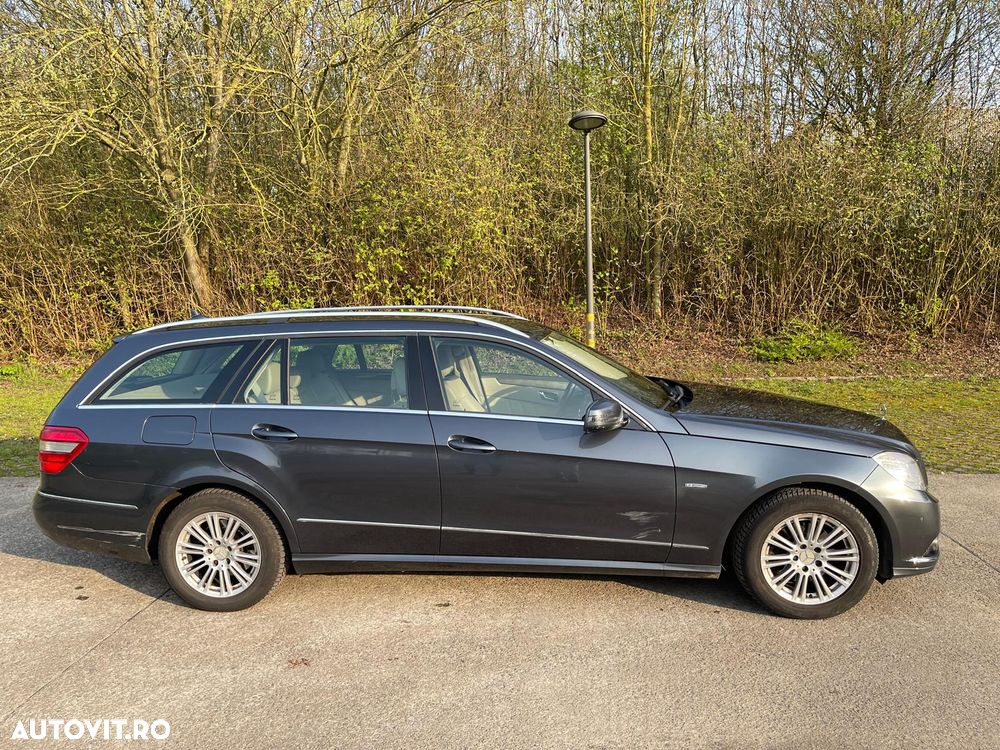 Mercedes-Benz E - 15