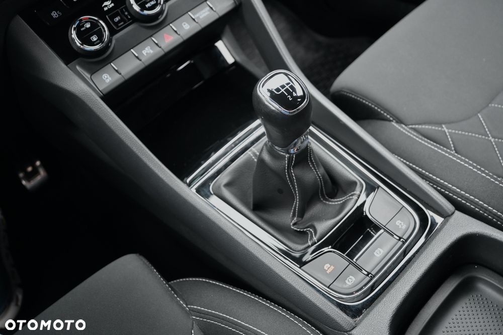 Skoda Karoq 2.0 TDI SCR Sportline - 15