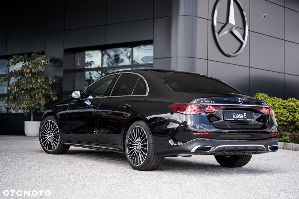 Mercedes-Benz Klasa E - 12