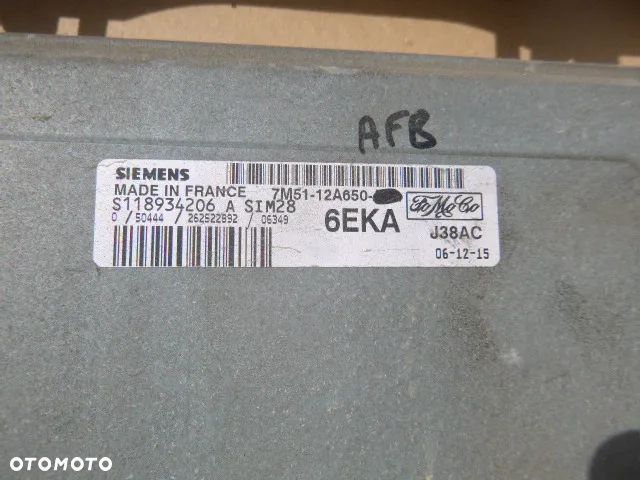 ZESTAW STARTOWY FORD FOCUS MK2 1.6 - 10