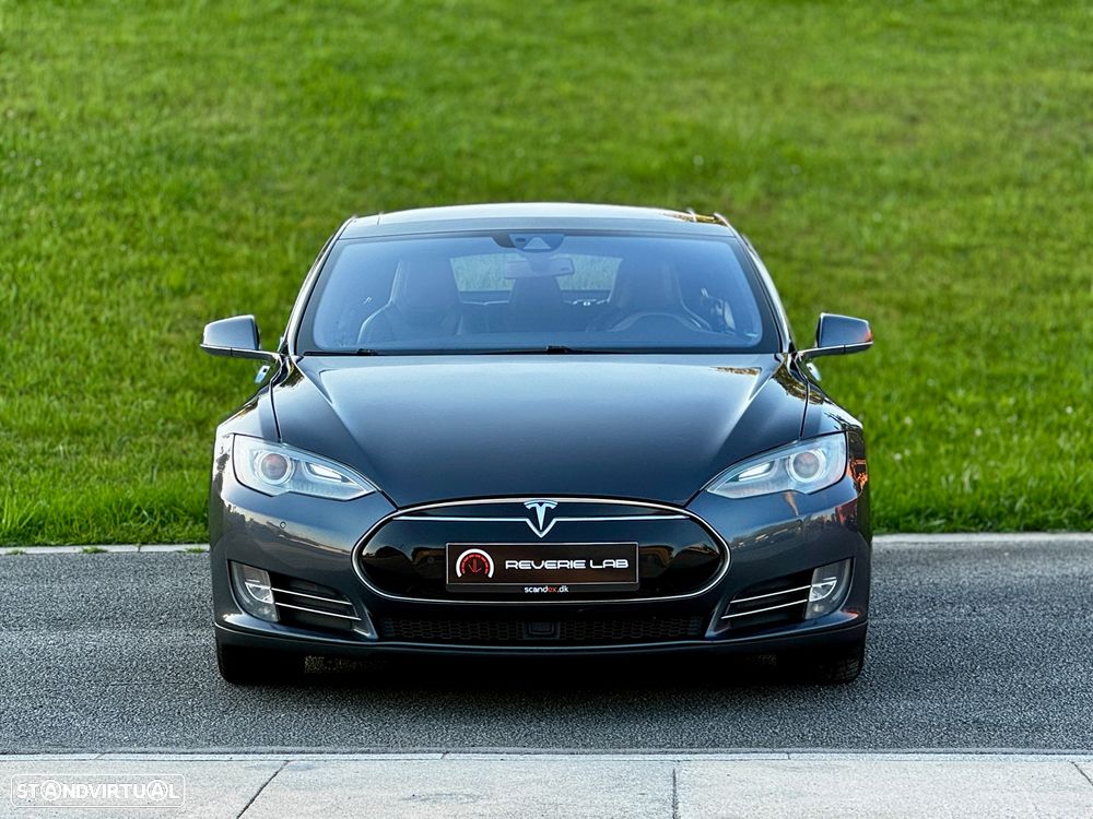 Tesla Model S 85D AWD - 2