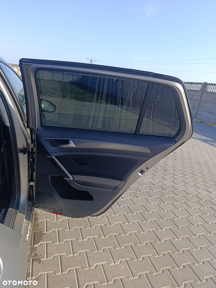 Volkswagen Golf 1.6 TDI 4Motion BlueMotion Technology Comfortline - 13