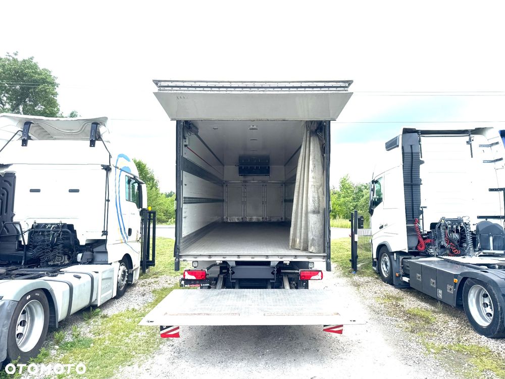 Scania P320 / CHŁODNIA /  CARRIER 950 NORDIC / WINDA ZEPRO - 7