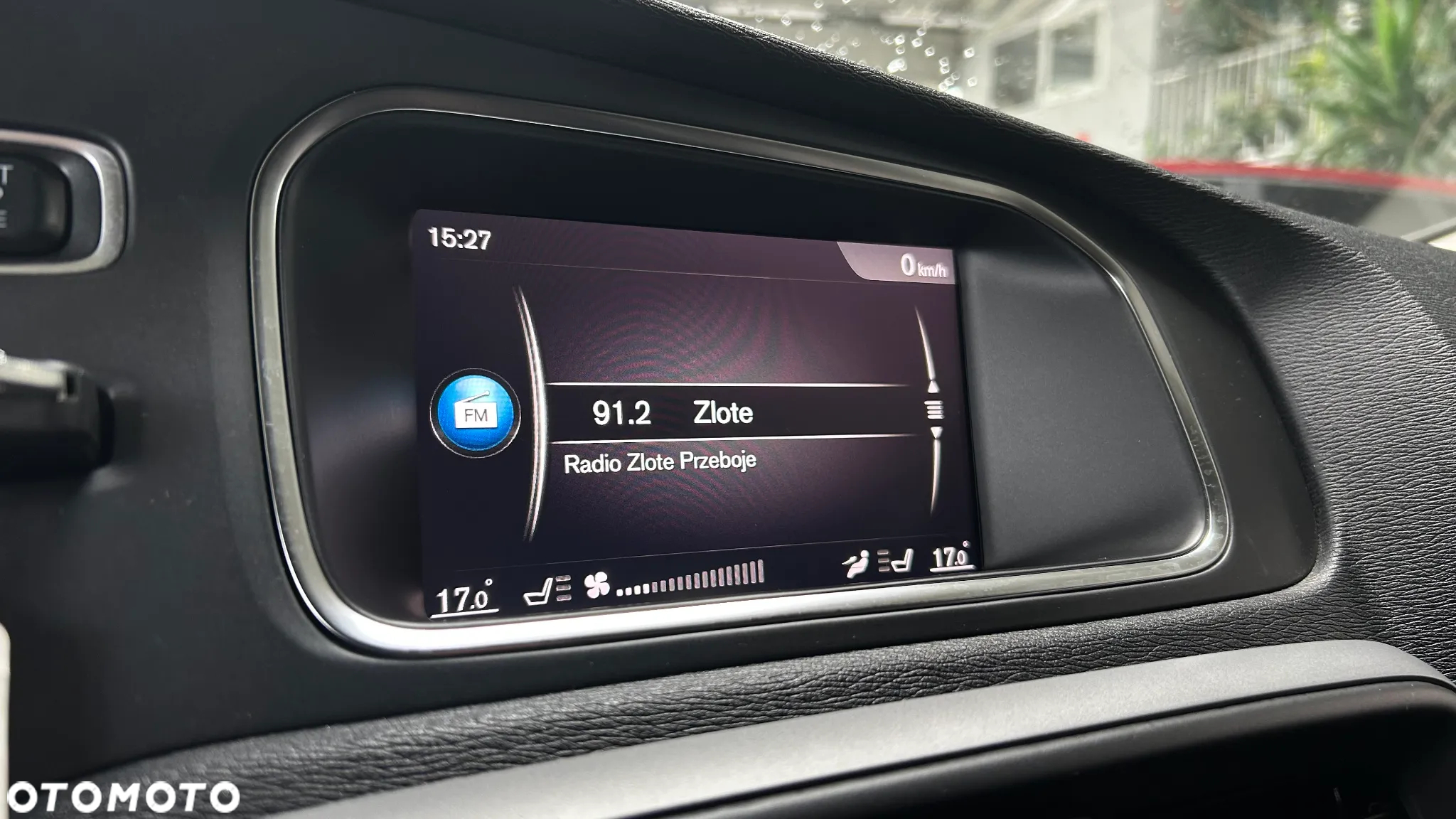 Volvo V40 D2 Drive-E Momentum - 19