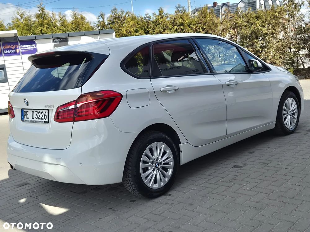 BMW Seria 2 218i Advantage - 27