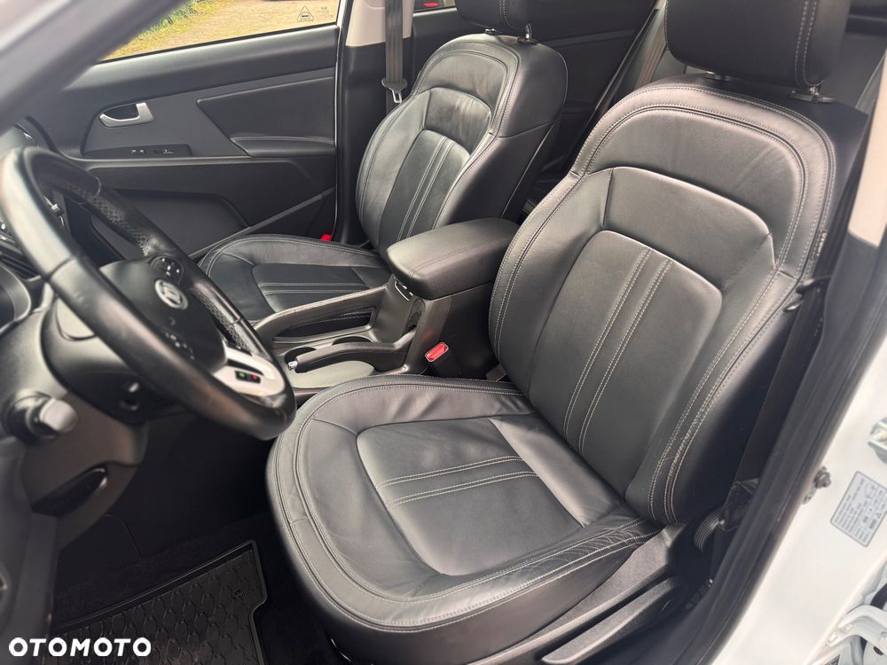 Kia Sportage 2.0 CRDI 184 4WD Automatik Spirit - 33