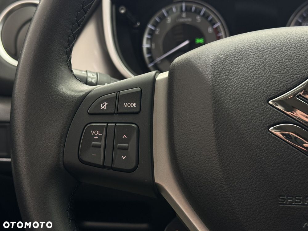 Suzuki Vitara - 22
