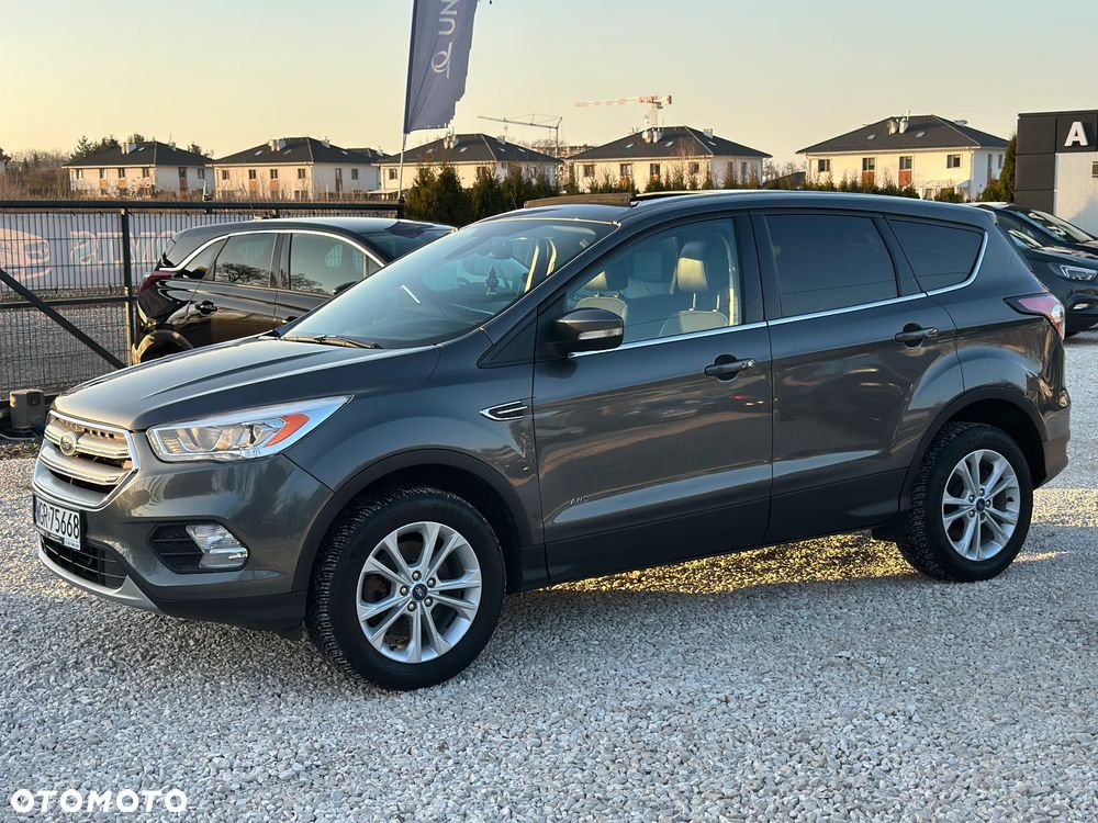 Ford Kuga 2.0 TDCi 4WD Titanium Plus - 4